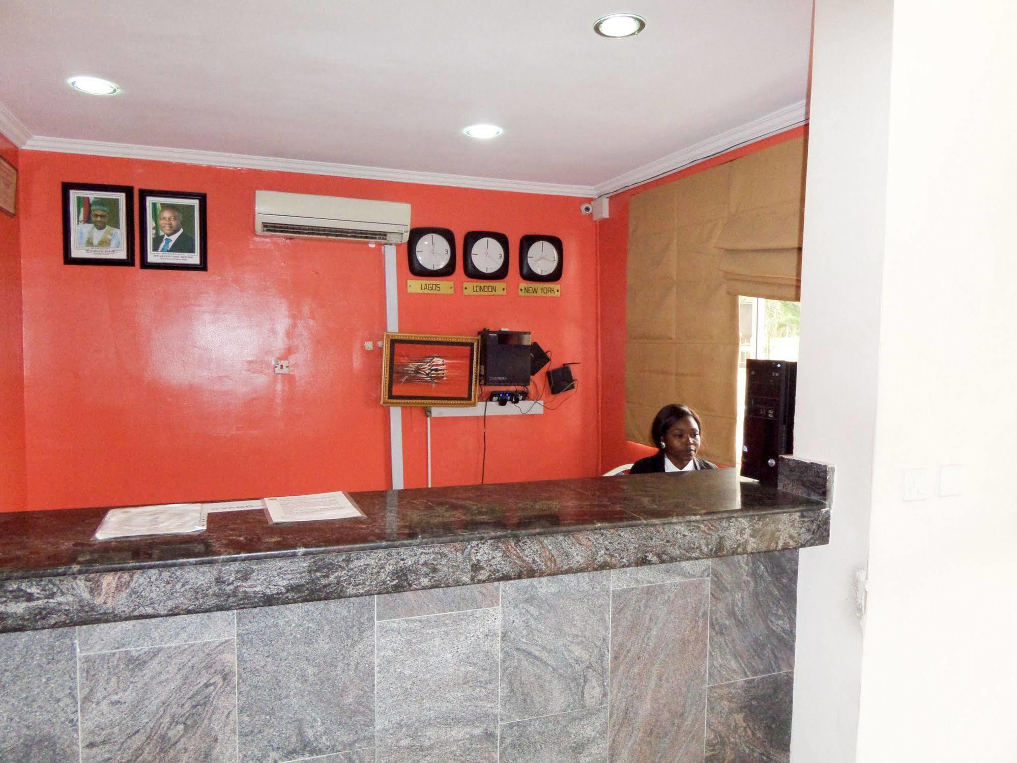 Le Real Hotel Lekki Exterior photo